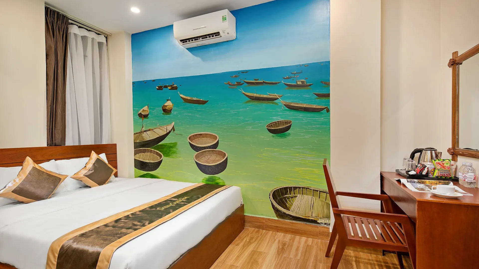 Ancyra Capsule Hotel - Backpackers Paradise & Rooftop Bar Đà Nẵng